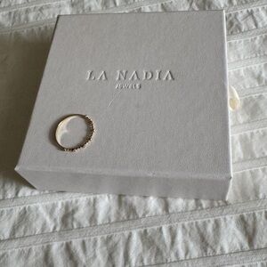 la nadia jewels 14k solid gold diamond dainty ring